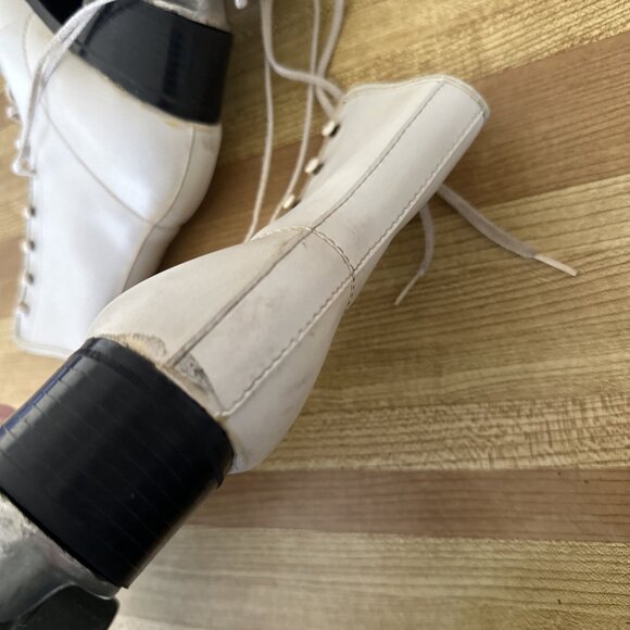 Vintage Roller Derby Skate Corp White Leather Ladies 9 1/2 Or 10?? - Picture 11 of 15
